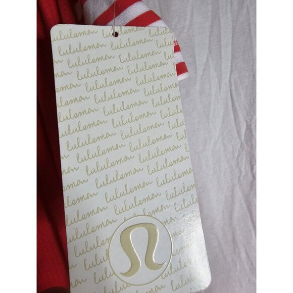 Lululemon No Limits TankLove Red / Twin Stripe Love Red- SIZE 6- NEW with Tags - Picture 2 of 8